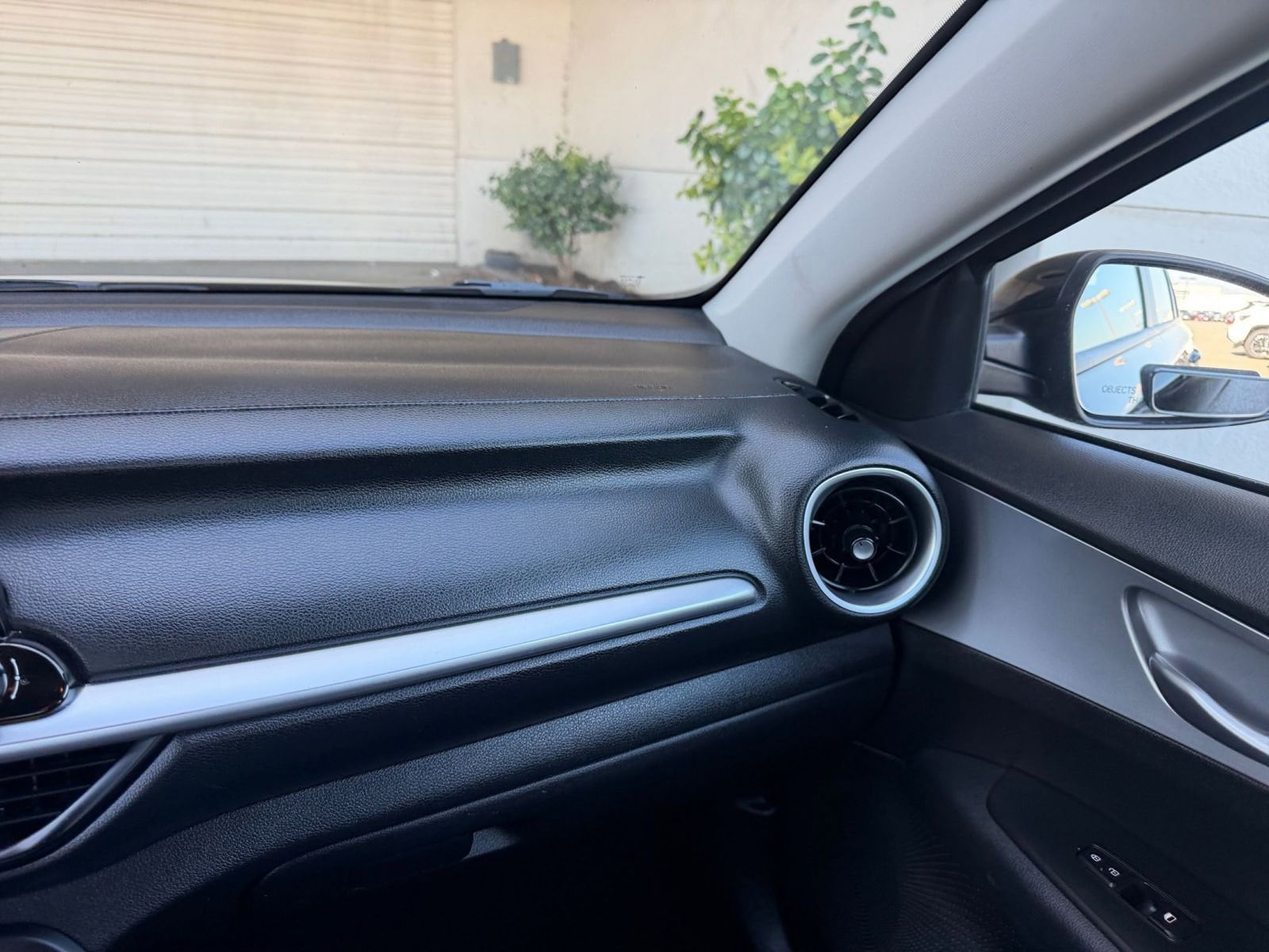 Thumbnail: 2023 Kia Forte - 35