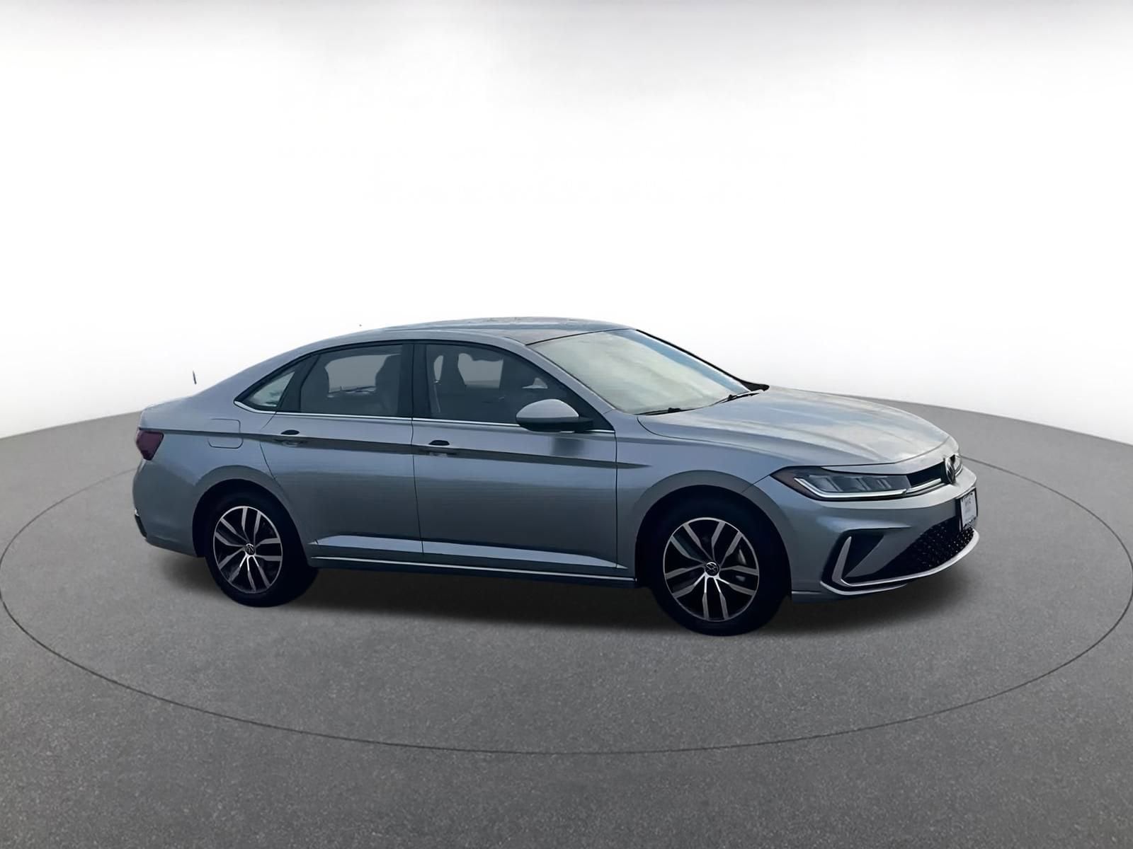 Thumbnail: 2025 Volkswagen Jetta - 2