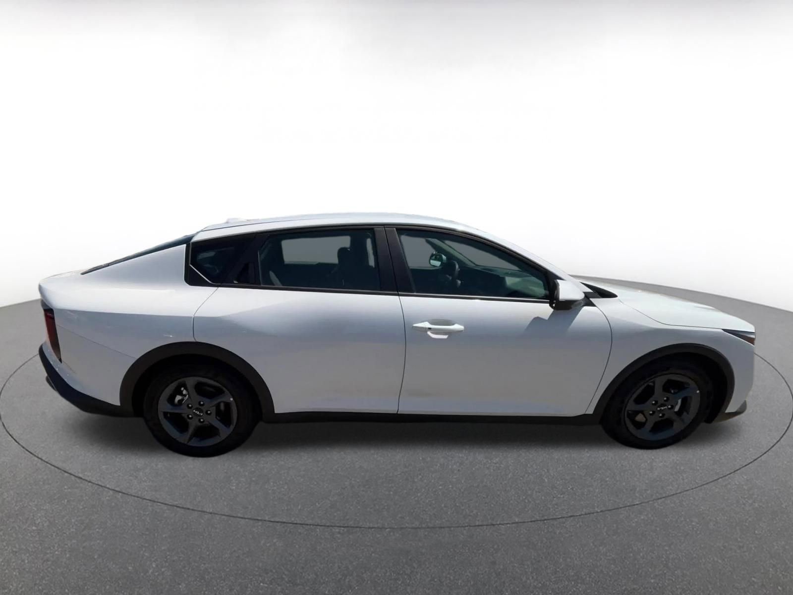Thumbnail: 2025 Kia K4 - 16