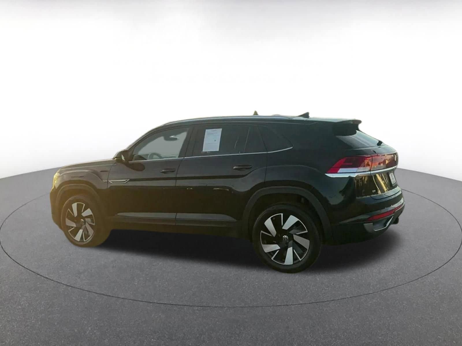 Thumbnail: 2025 Volkswagen Atlas - 10