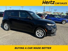 2022 Kia Soul LX -
                Stockton, CA