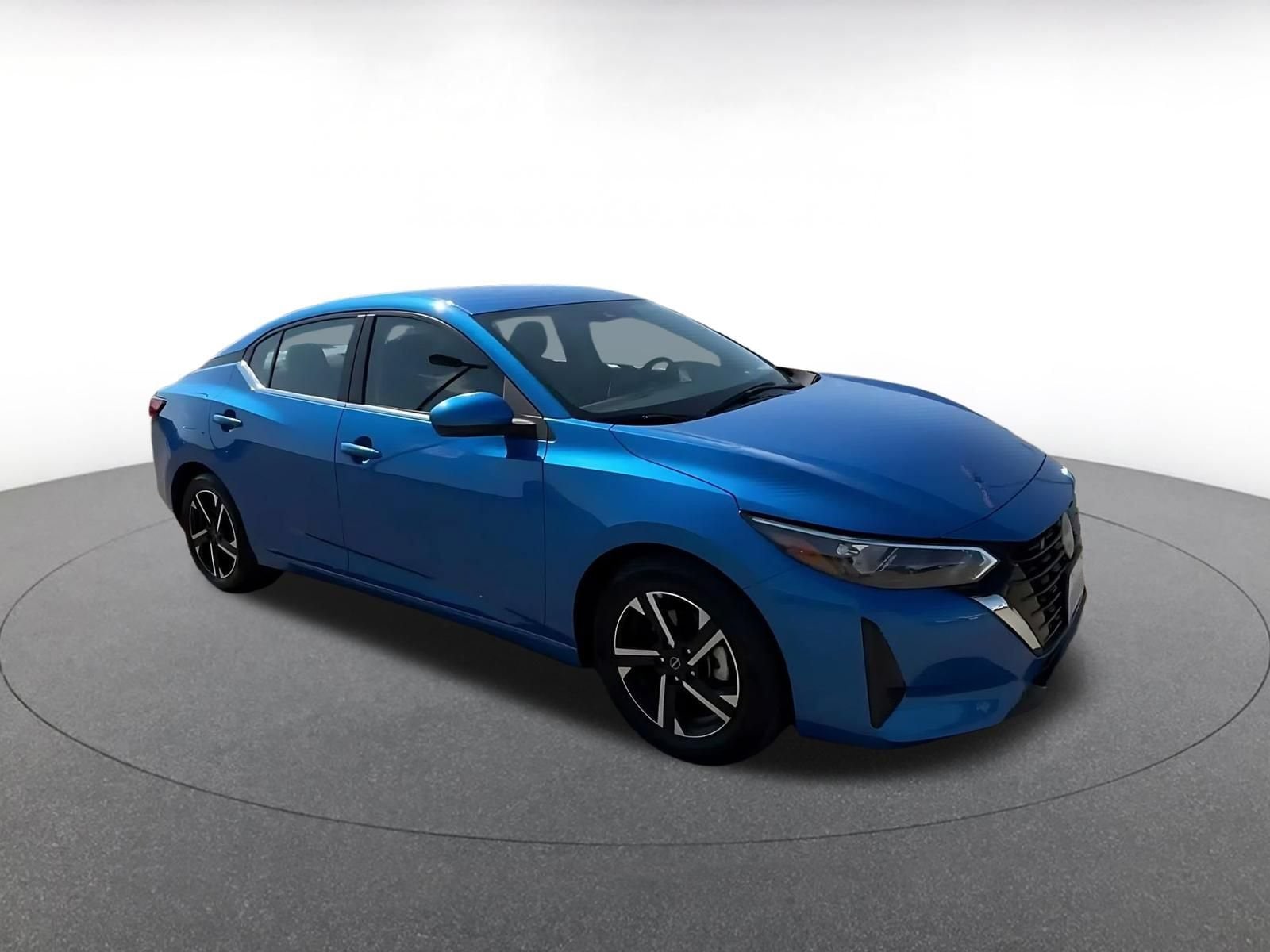 Thumbnail: 2025 Nissan Sentra - 2