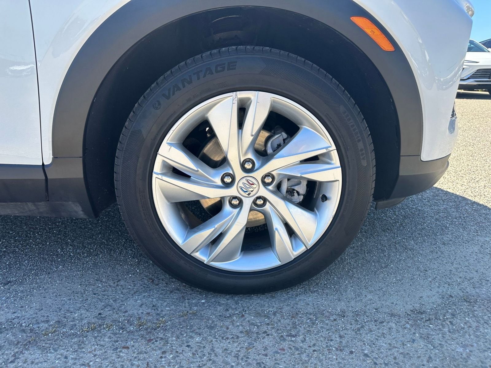 Thumbnail: 2025 Buick Encore GX - 31