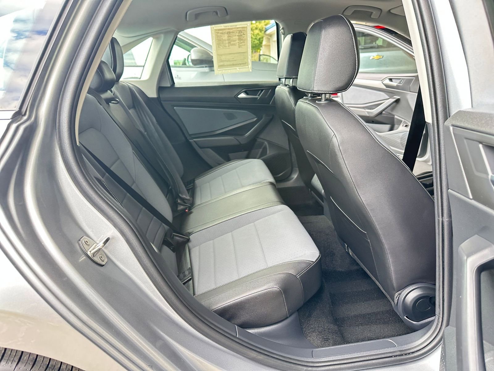 Thumbnail: 2025 Volkswagen Jetta - 25