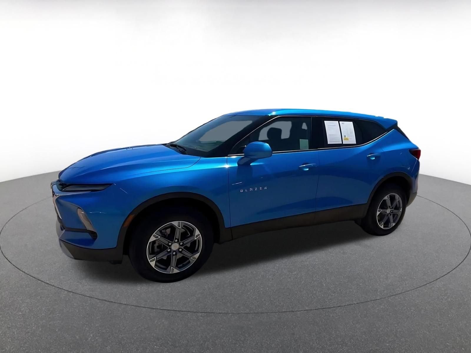 Thumbnail: 2025 Chevrolet Blazer - 8