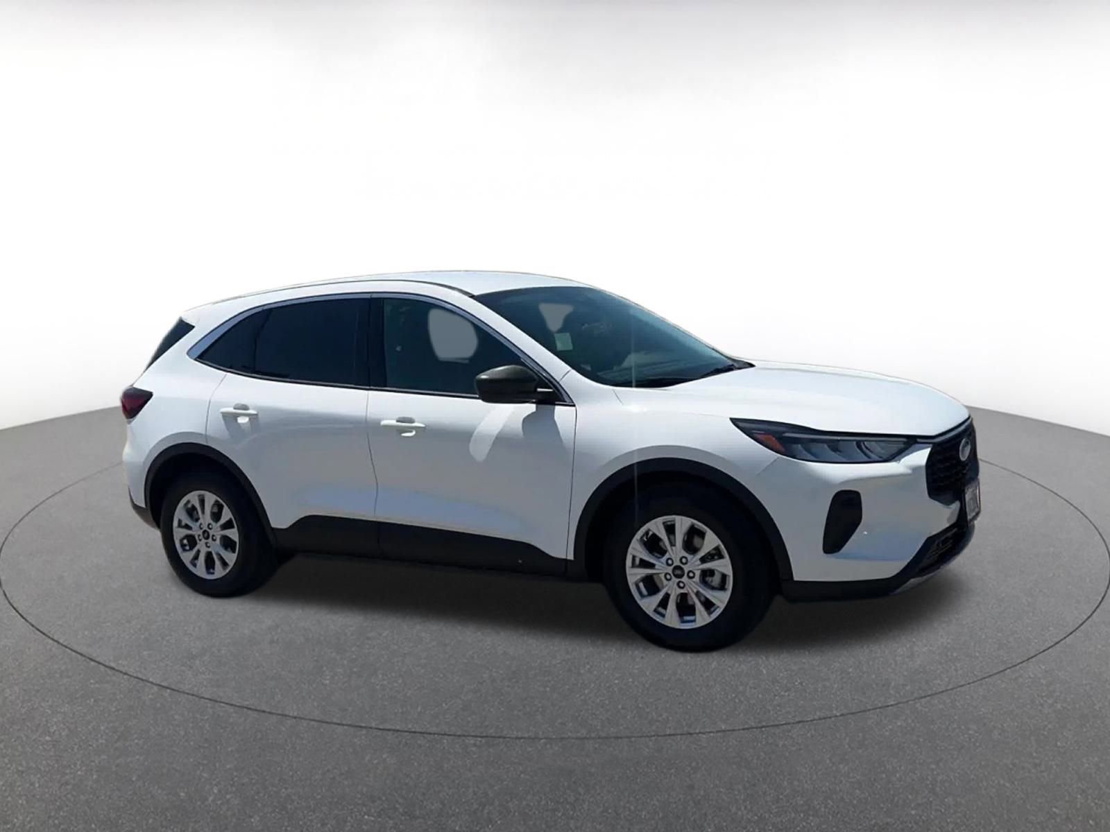 Thumbnail: 2024 Ford Escape - 2