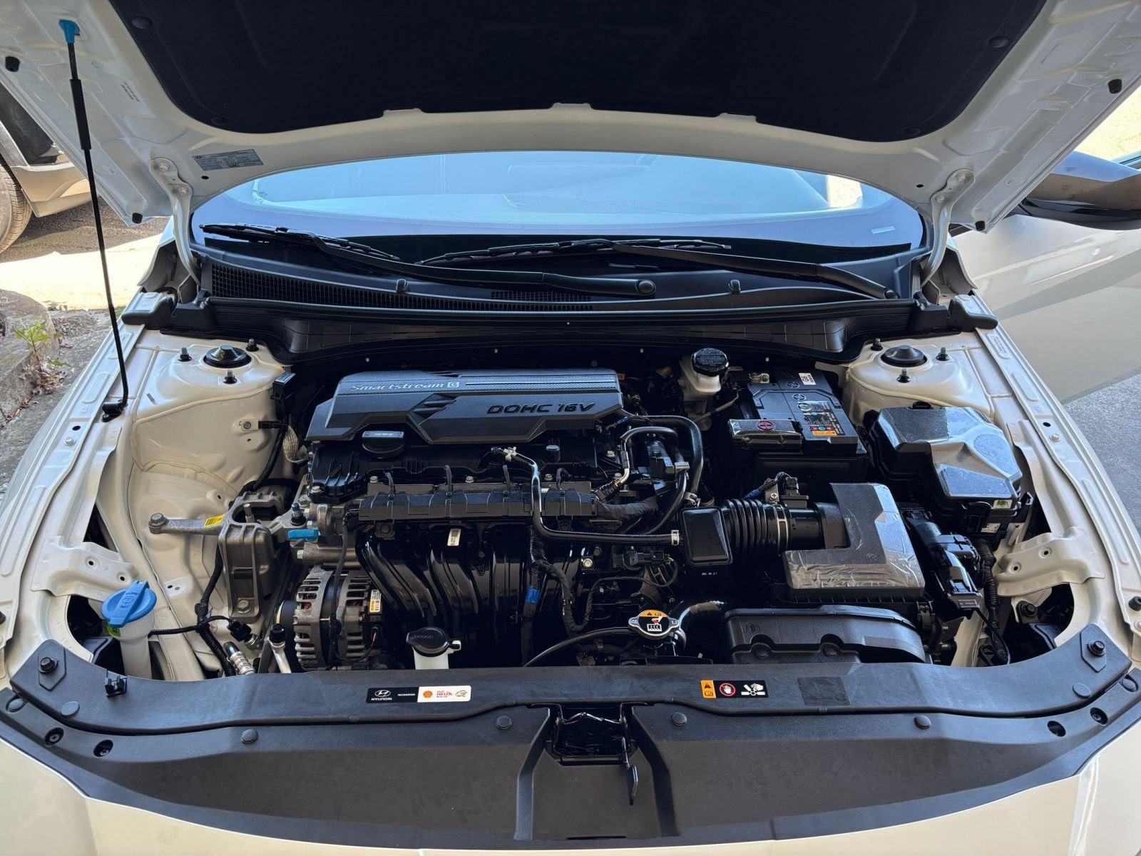 Thumbnail: 2026 Hyundai Elantra - 32