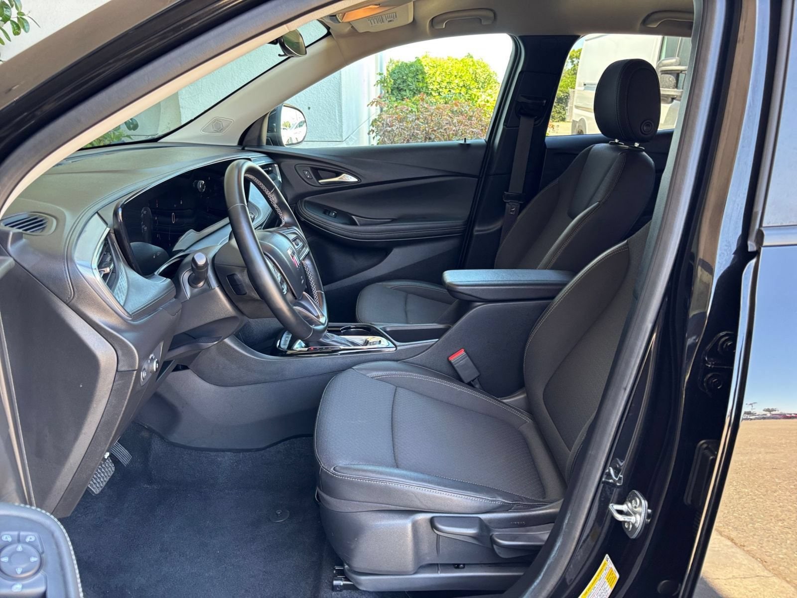 Thumbnail: 2025 Buick Encore GX - 26