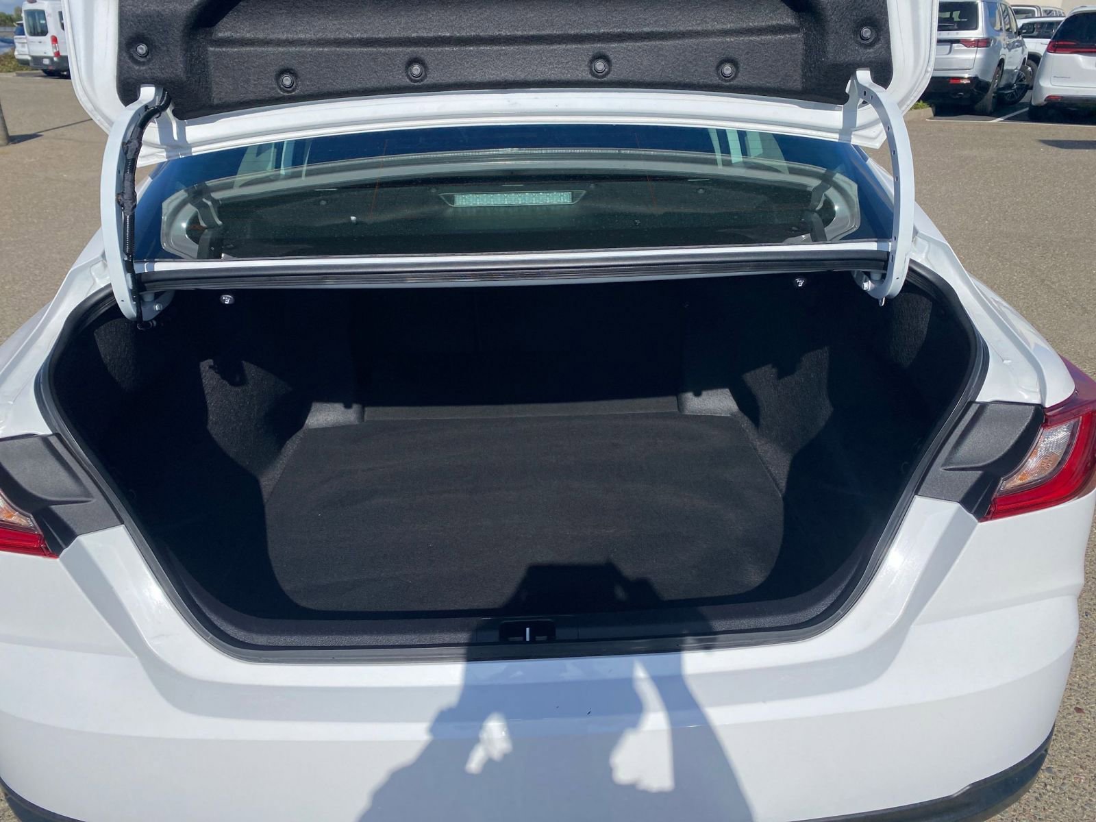 Thumbnail: 2025 Toyota Camry - 31