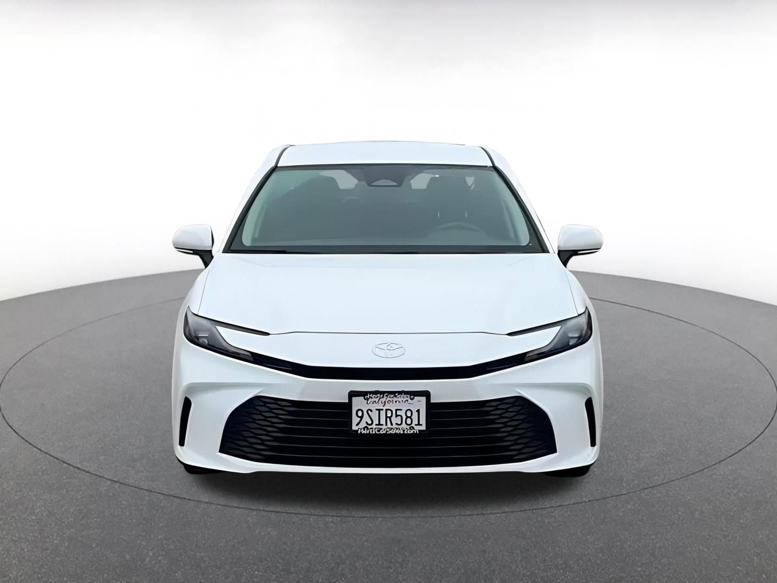 Thumbnail: 2025 Toyota Camry - 3