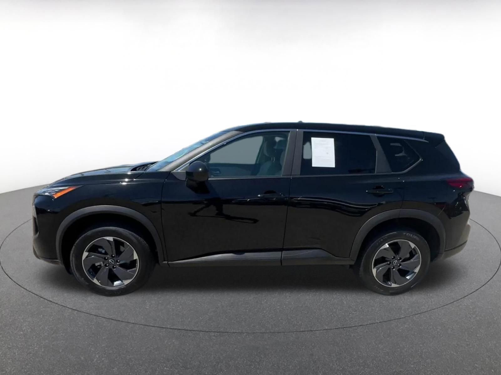Thumbnail: 2025 Nissan Rogue - 9
