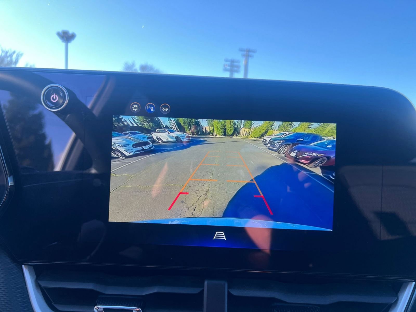 Thumbnail: 2025 Chevrolet Equinox - 17