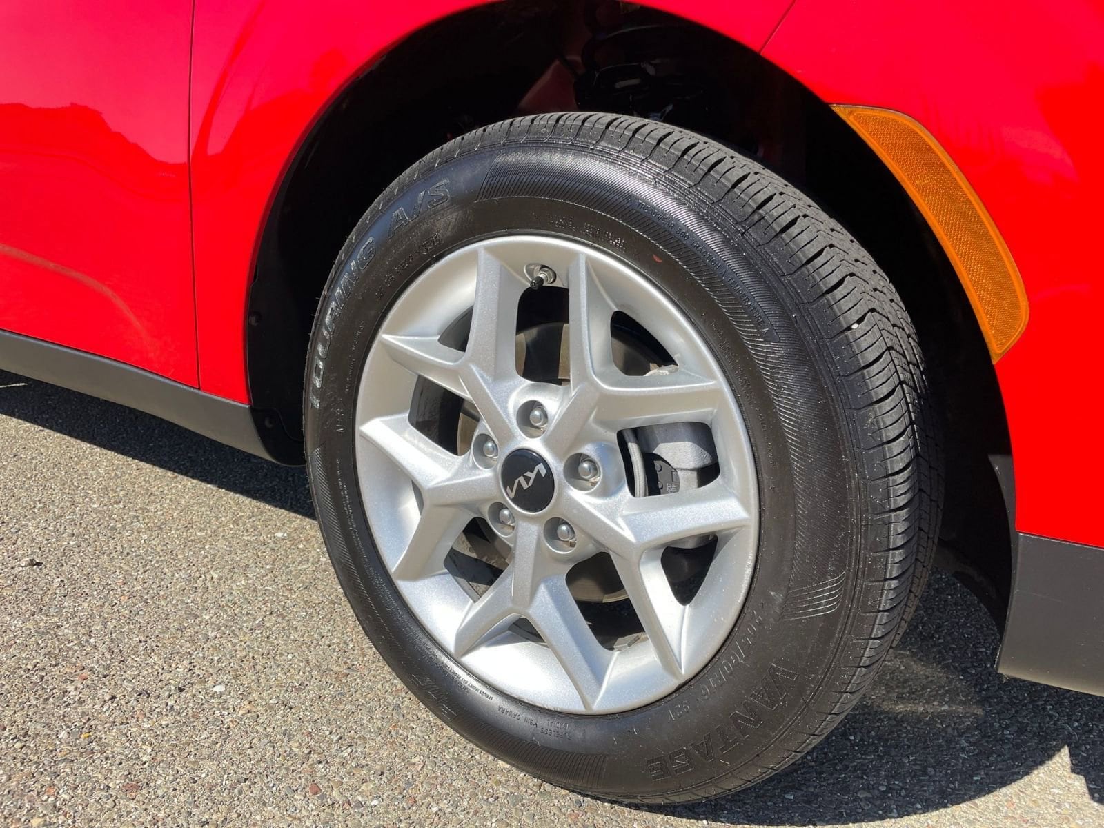 Thumbnail: 2025 Kia Soul - 30