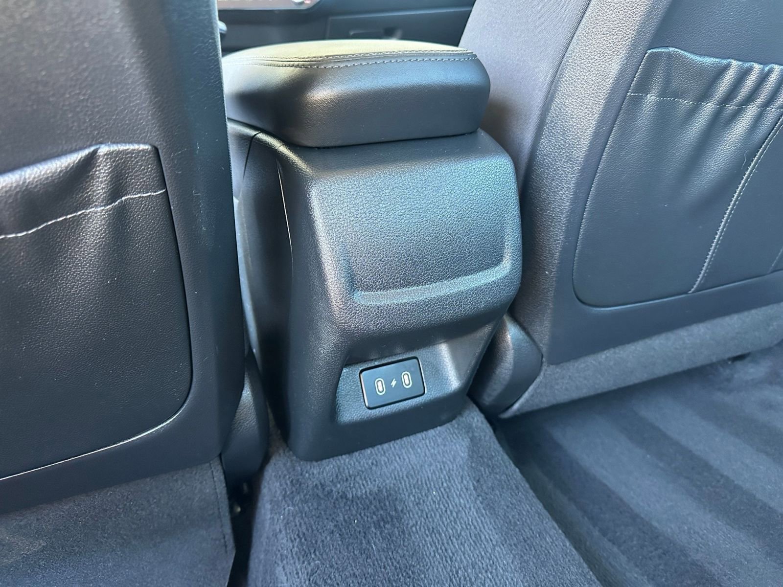 Thumbnail: 2025 Kia K5 - 23