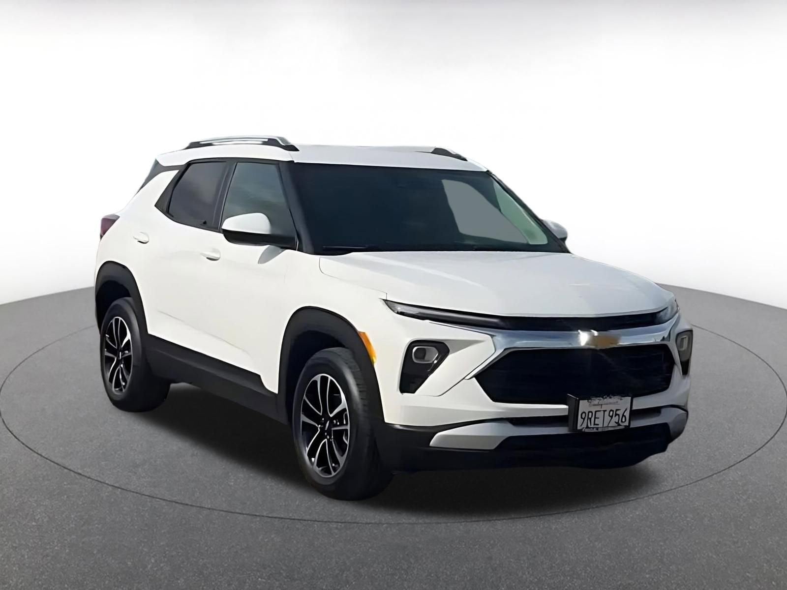 Thumbnail: 2025 Chevrolet TrailBlazer - 2