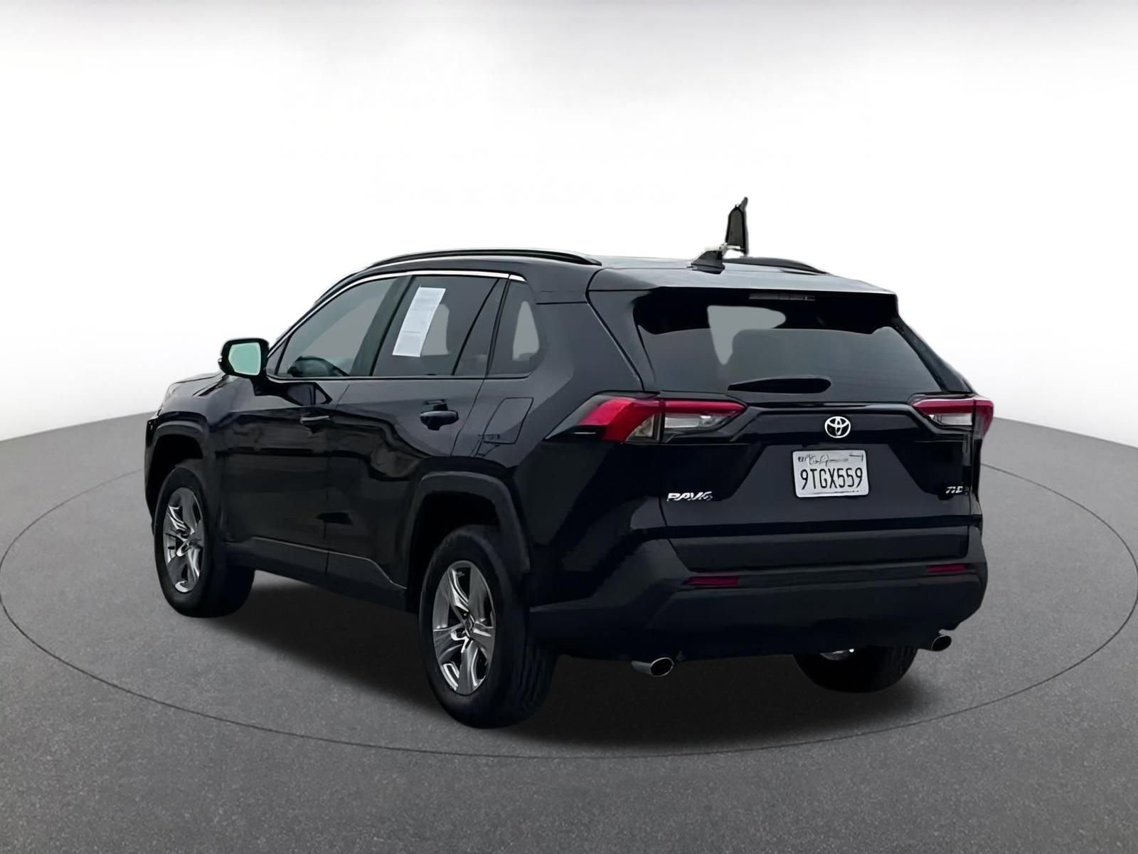 Thumbnail: 2025 Toyota RAV4 - 11