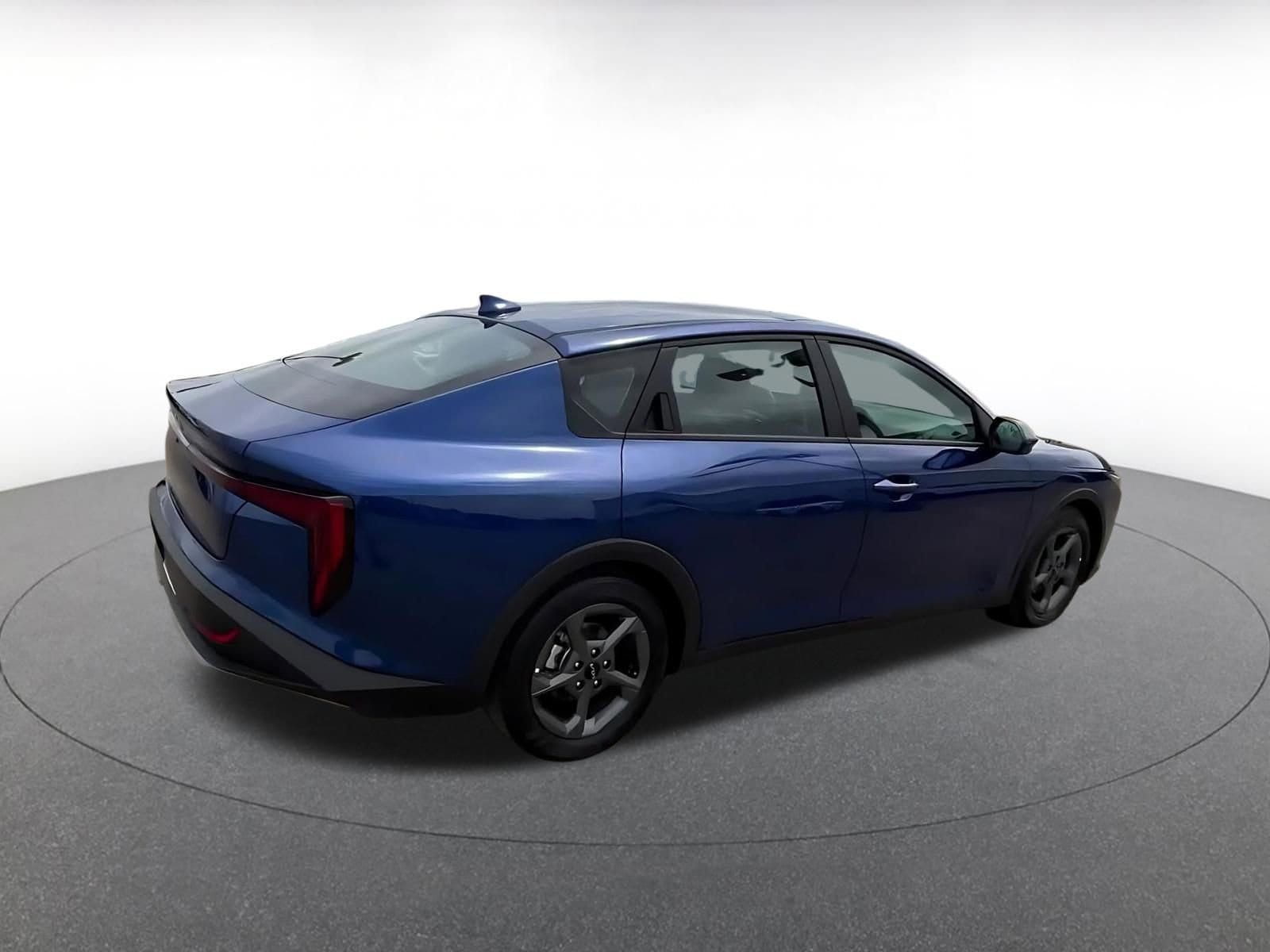 Thumbnail: 2025 Kia K4 - 15