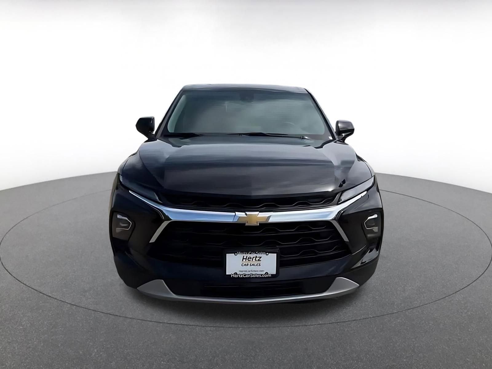 Thumbnail: 2025 Chevrolet Blazer - 4