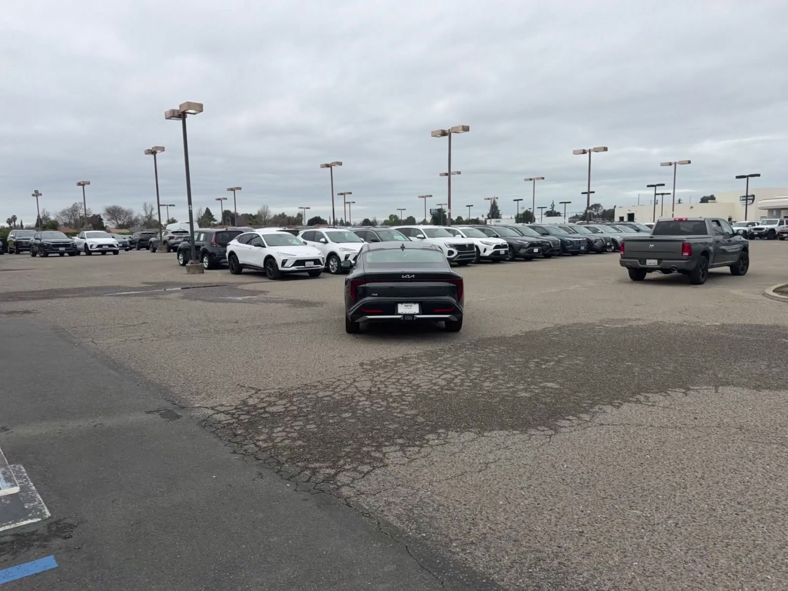 Thumbnail: 2025 Kia K4 - 16