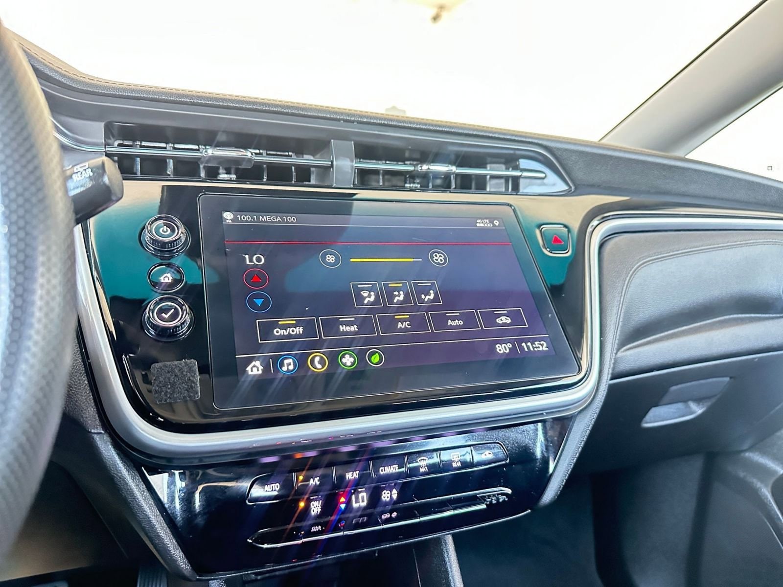 Thumbnail: 2023 Chevrolet Bolt EV - 26