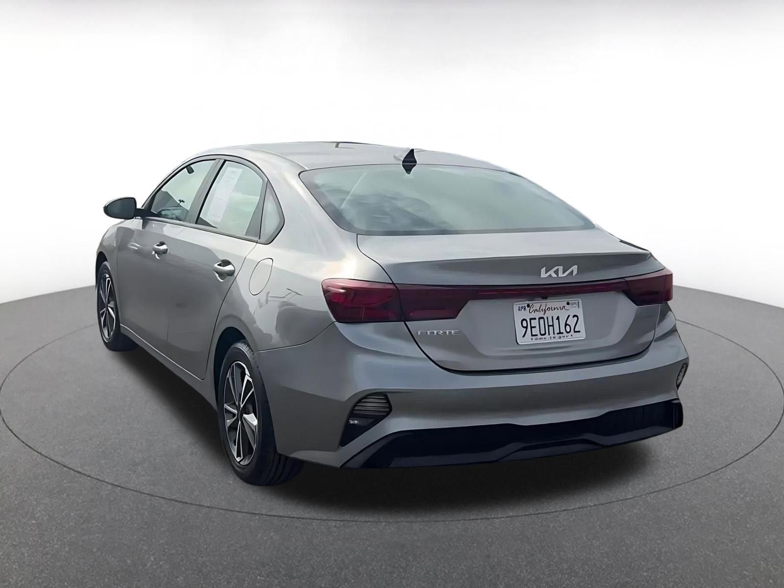 Thumbnail: 2023 Kia Forte - 11