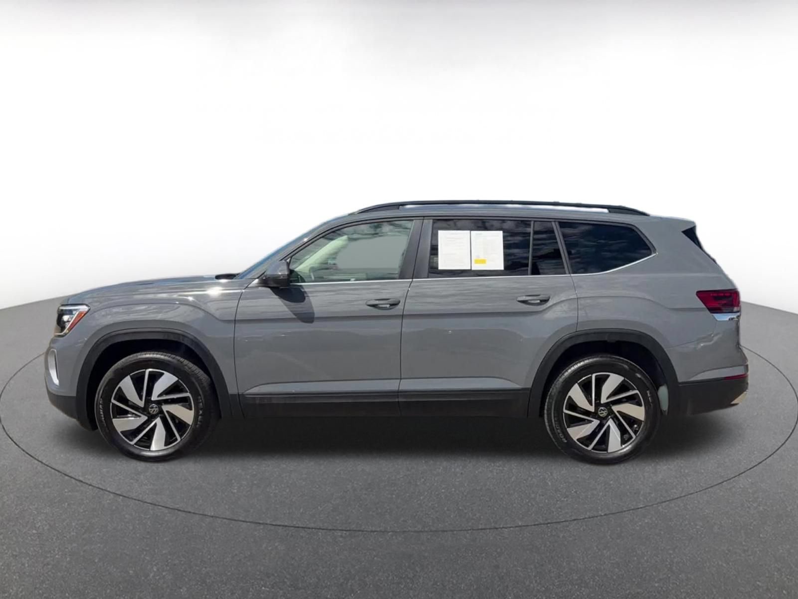 Thumbnail: 2026 Volkswagen Atlas - 9