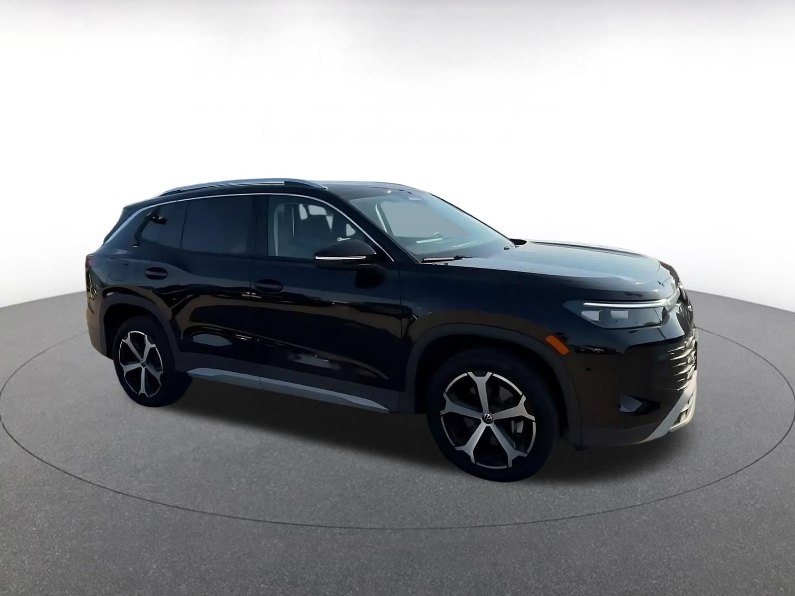 Thumbnail: 2026 Volkswagen Tiguan - 2