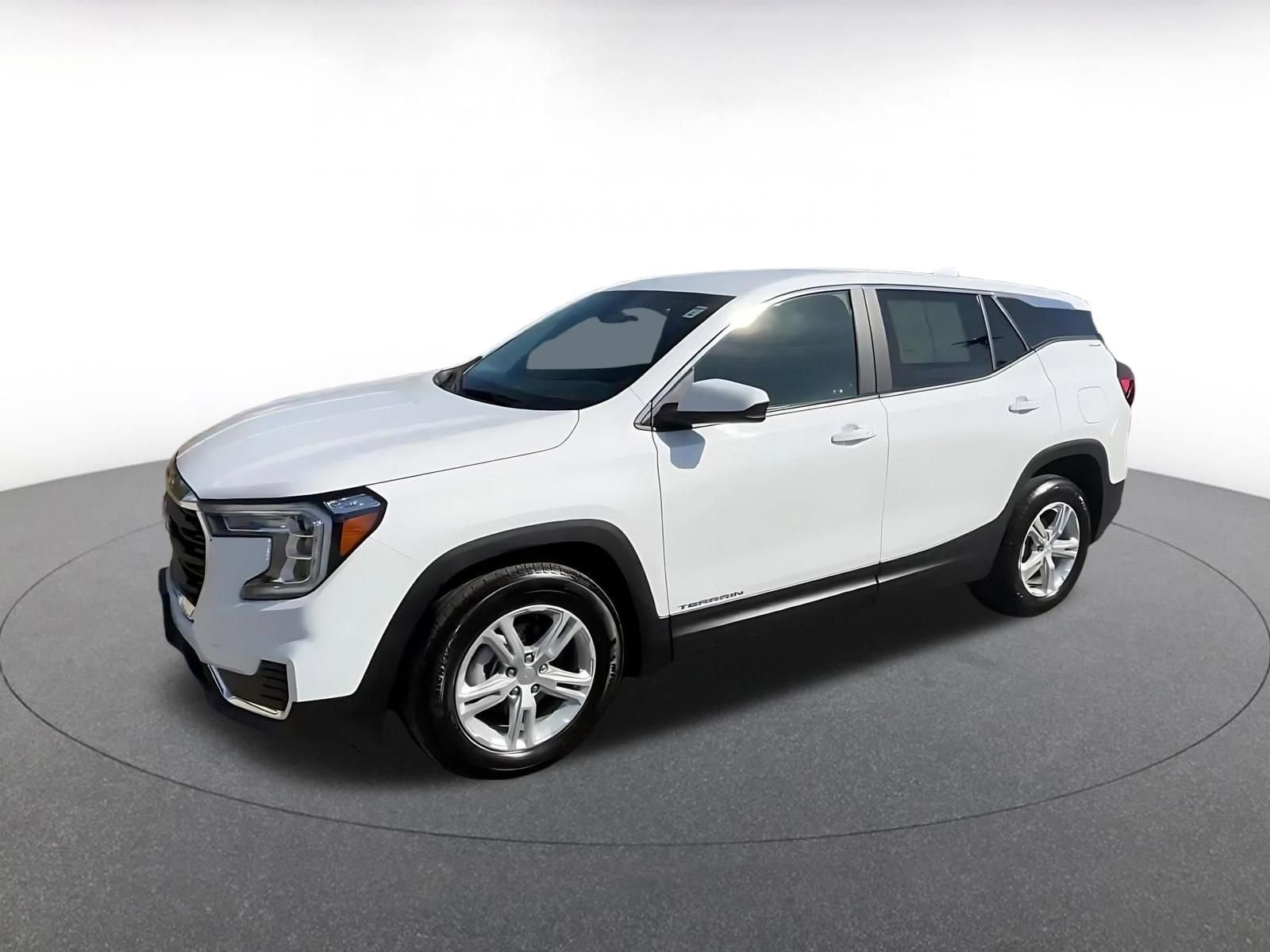 Thumbnail: 2024 GMC Terrain - 8