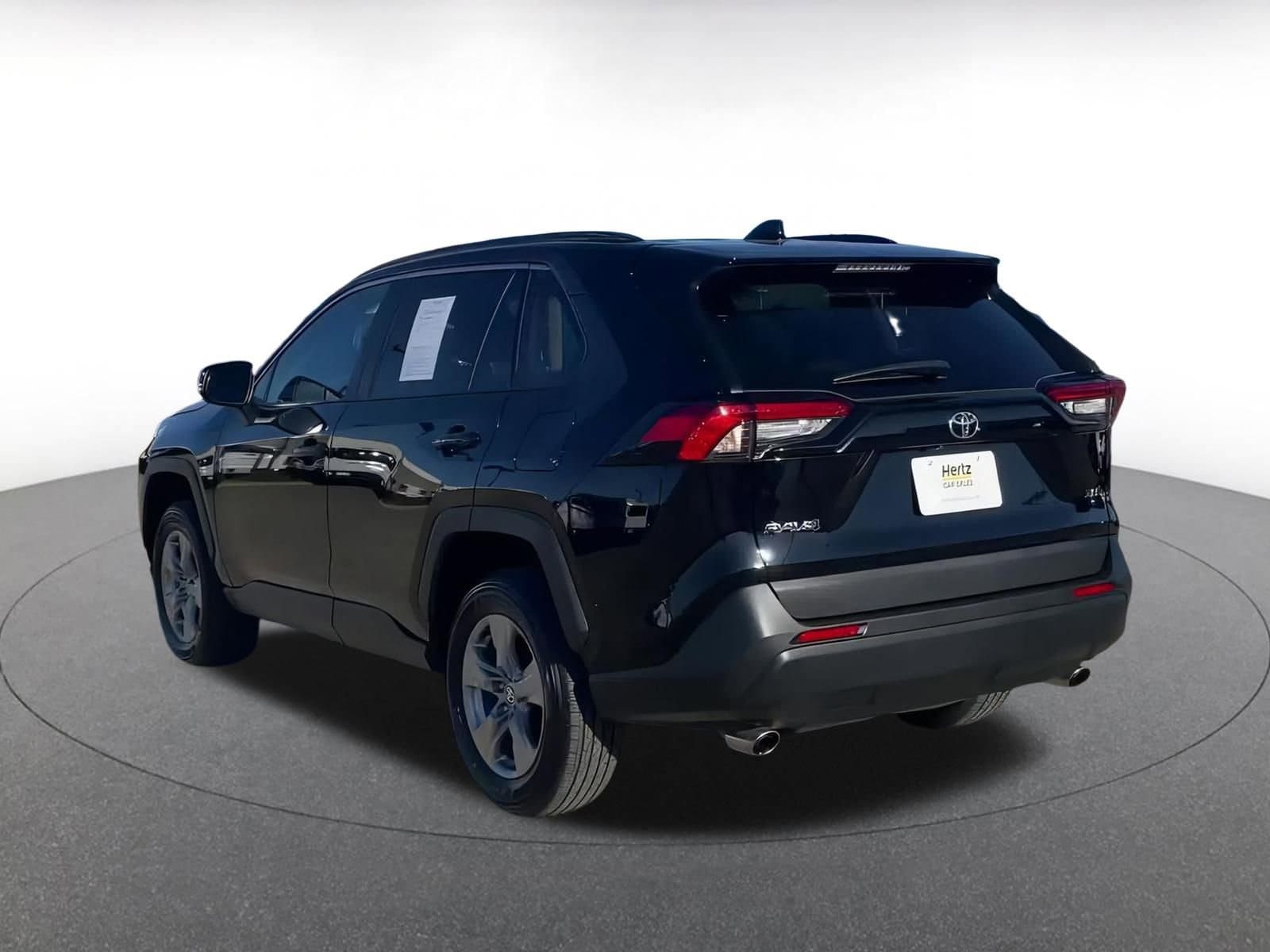 Thumbnail: 2025 Toyota RAV4 - 15