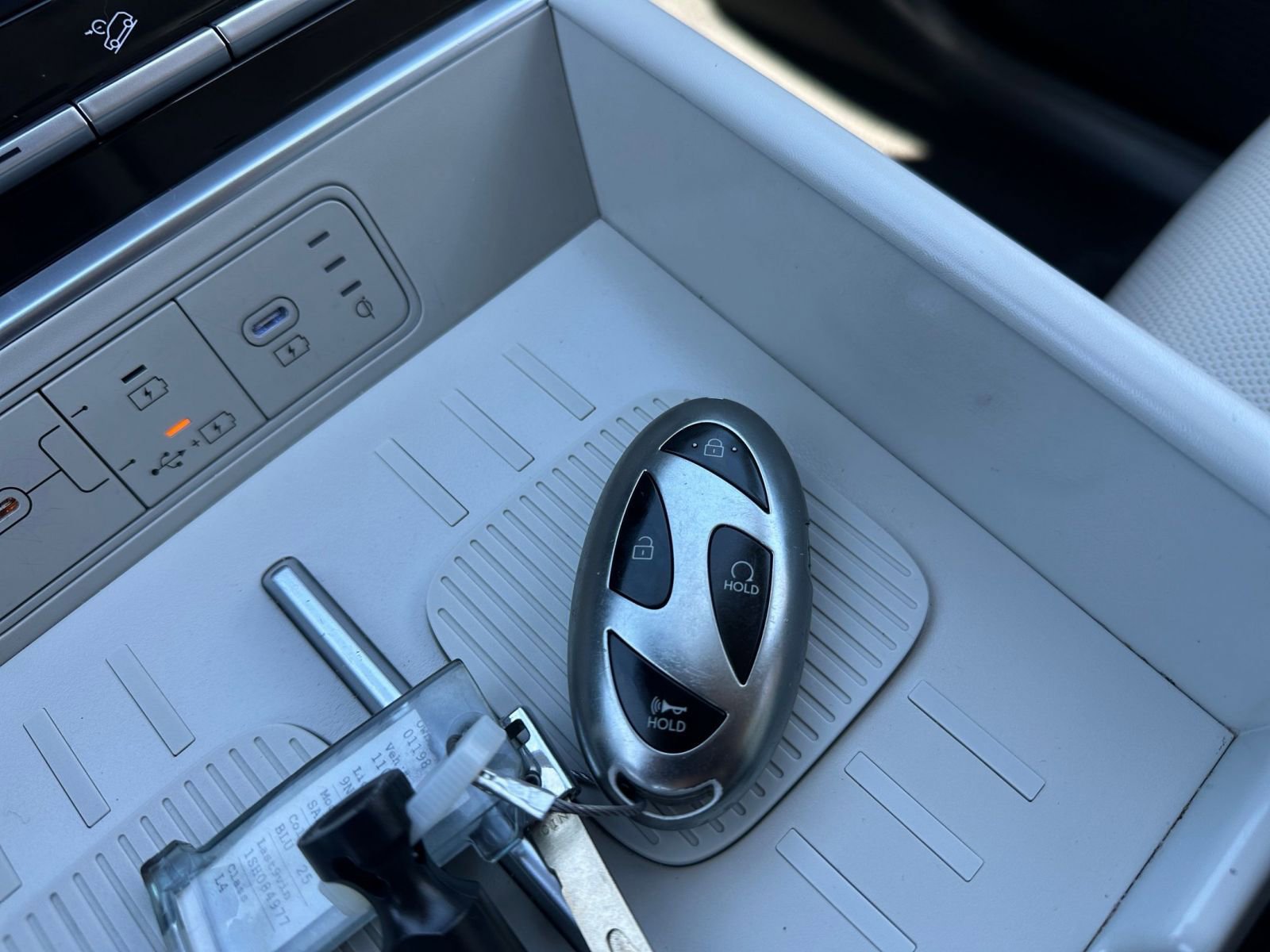 Thumbnail: 2025 Hyundai Santa Fe - 27