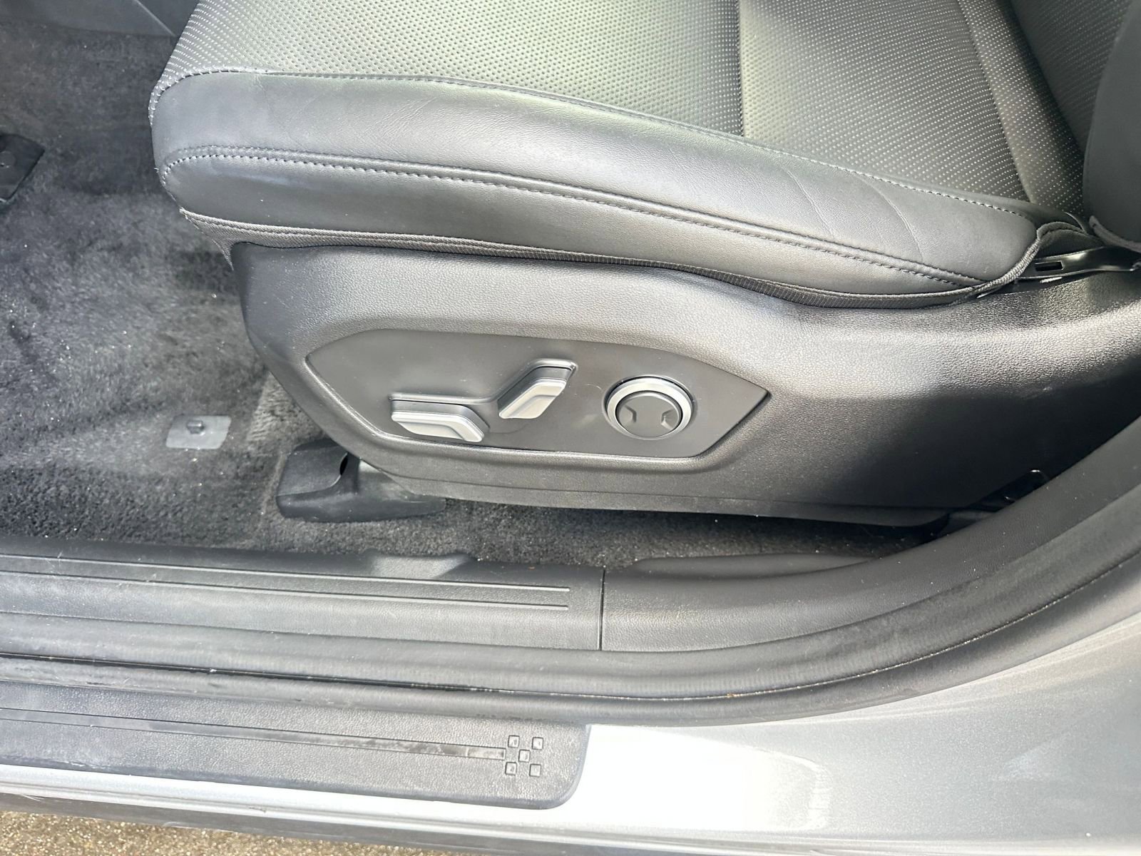 Thumbnail: 2025 Hyundai Santa Fe - 25