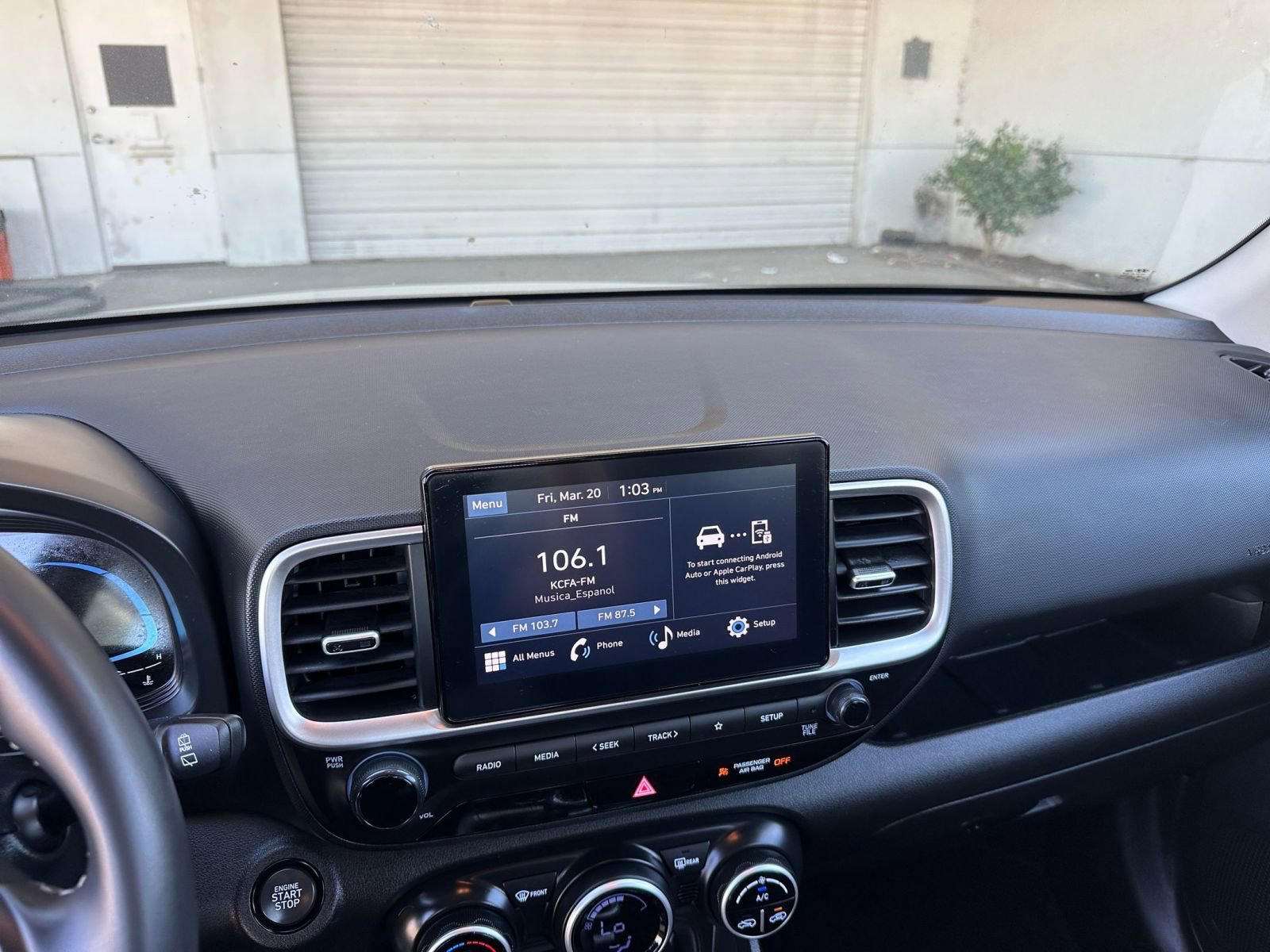 Thumbnail: 2025 Hyundai Venue - 17