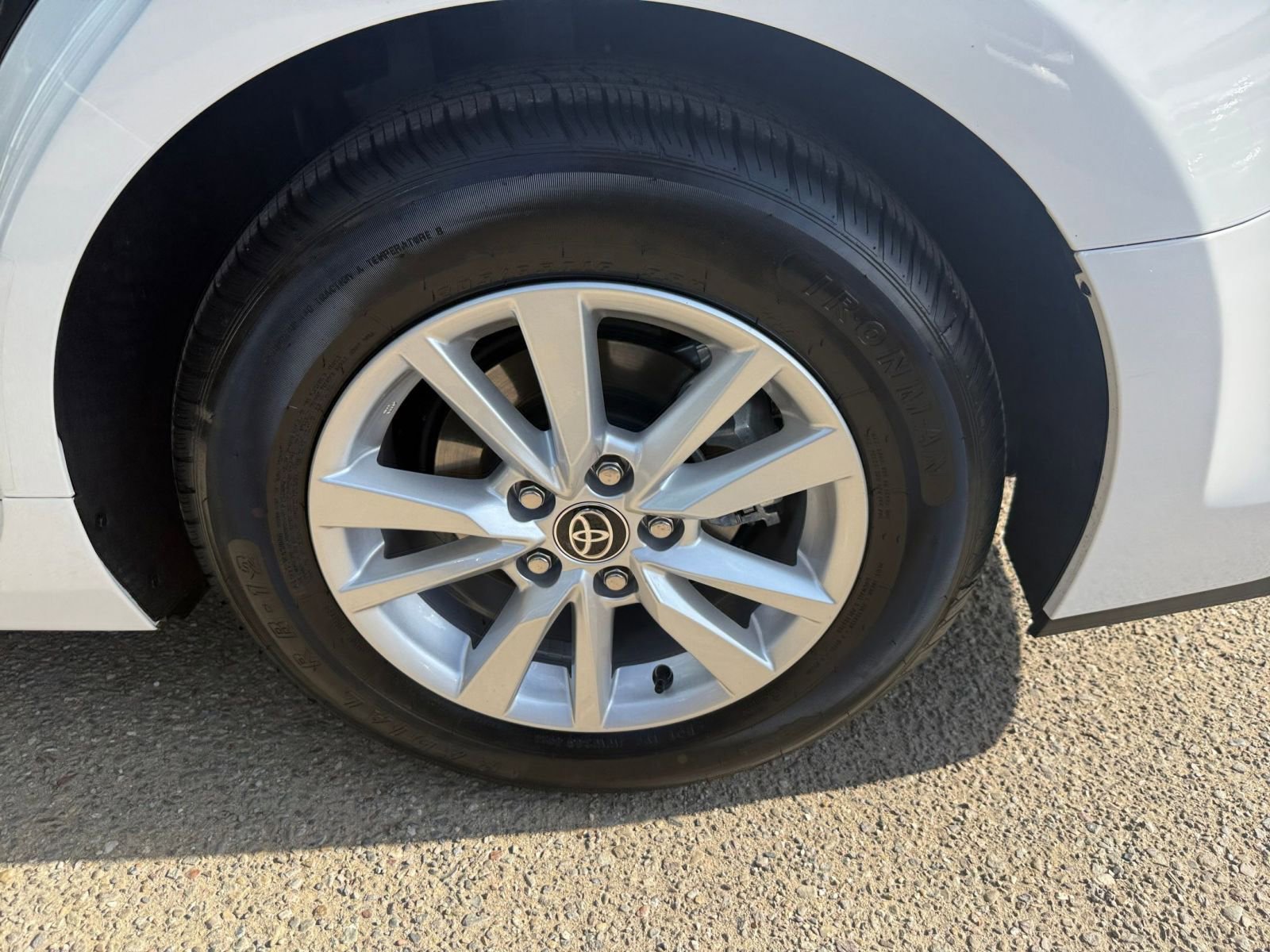 Thumbnail: 2025 Toyota Camry - 29