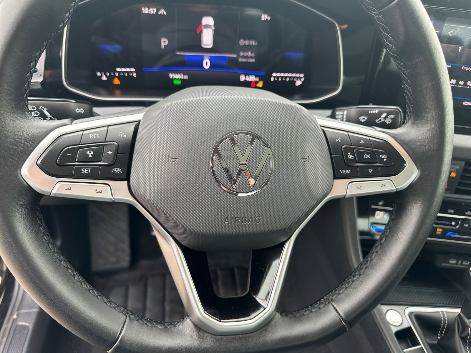 Thumbnail: 2025 Volkswagen Jetta - 28