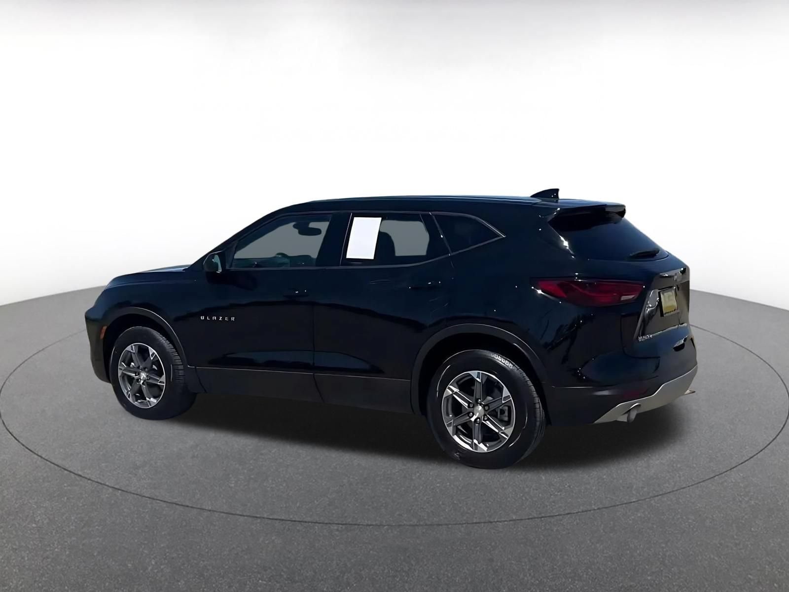 Thumbnail: 2025 Chevrolet Blazer - 8