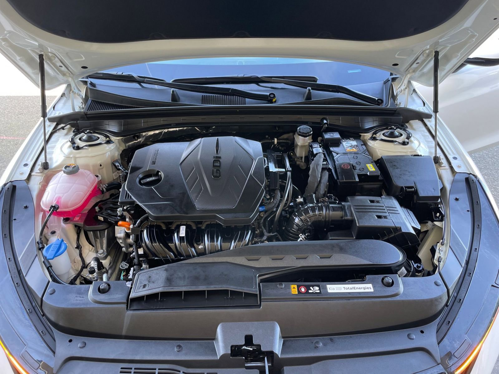 Thumbnail: 2025 Kia K5 - 32