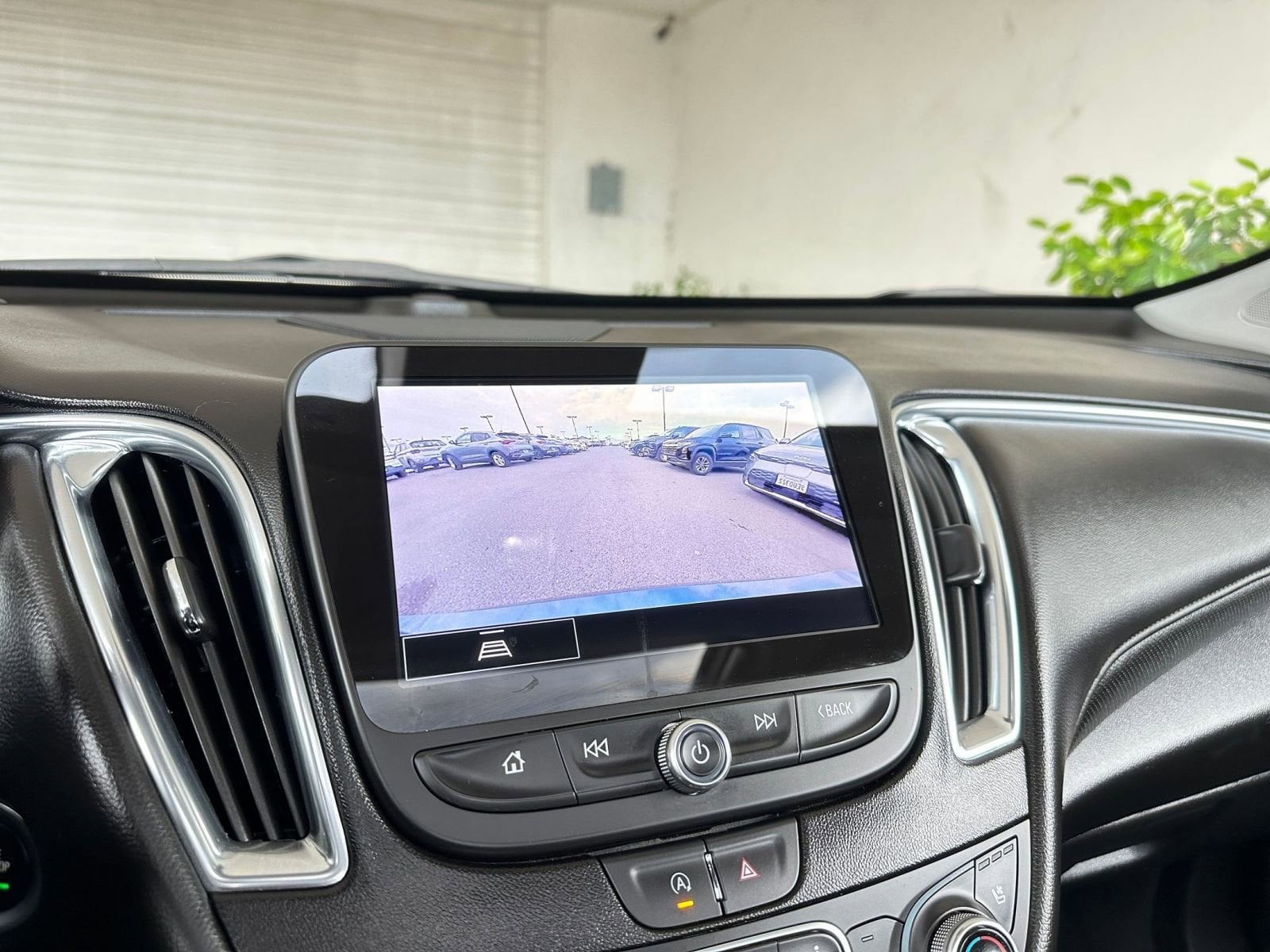 Thumbnail: 2024 Chevrolet Malibu - 17