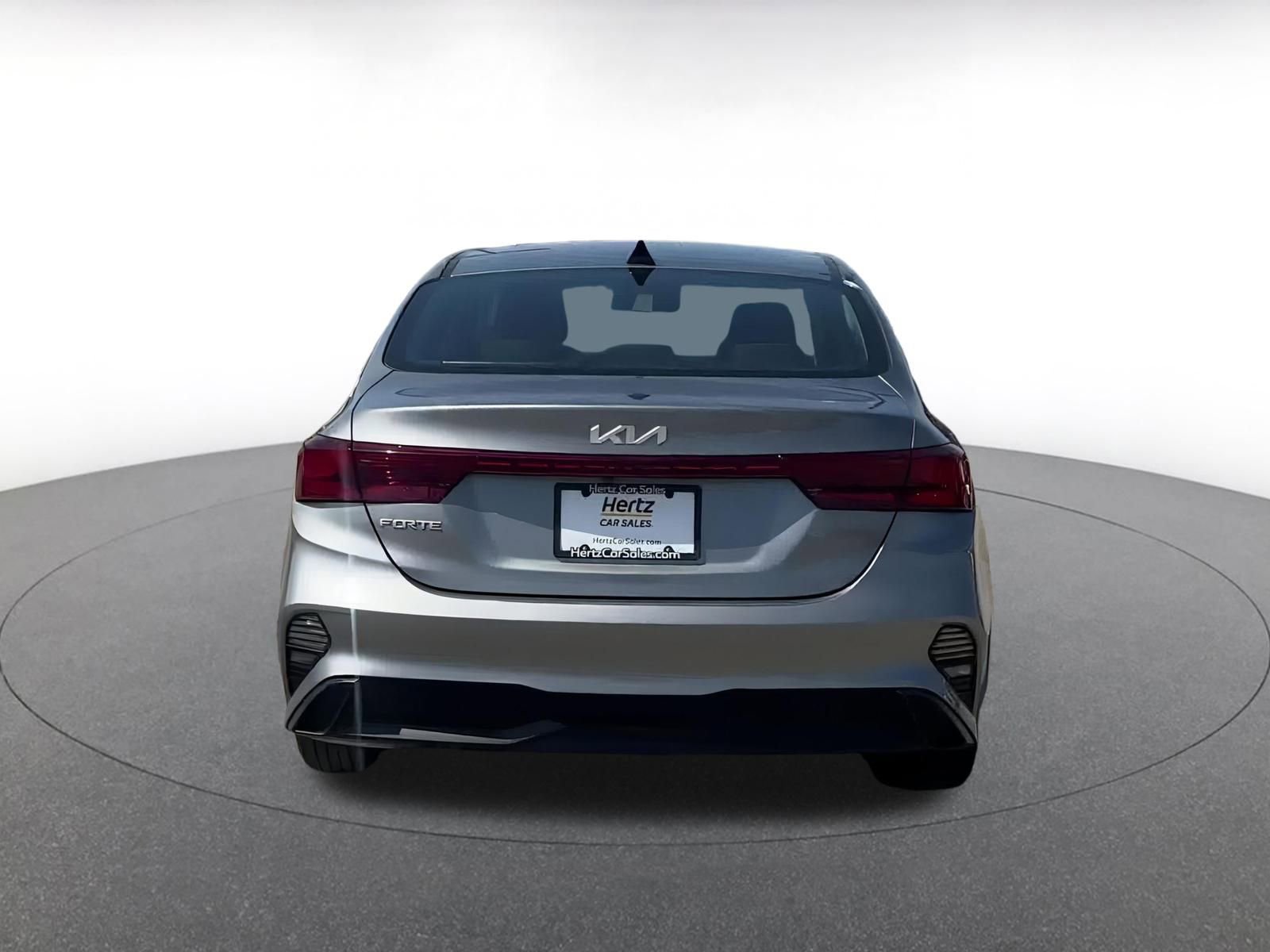 Thumbnail: 2024 Kia Forte - 12