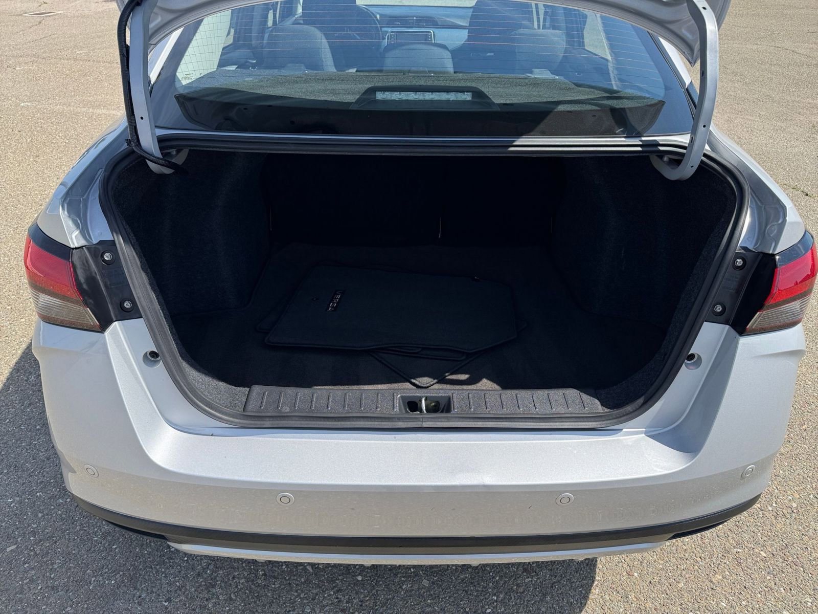 Thumbnail: 2025 Nissan Versa - 32