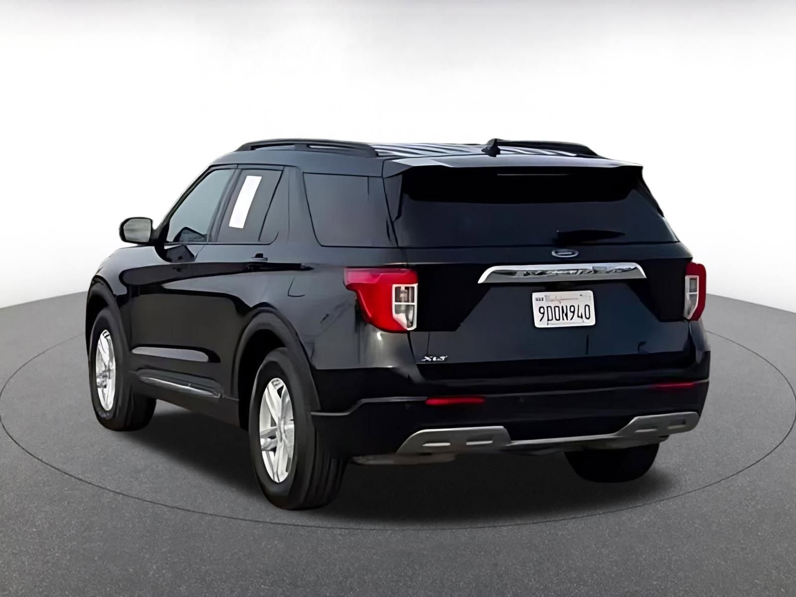 Thumbnail: 2023 Ford Explorer - 10