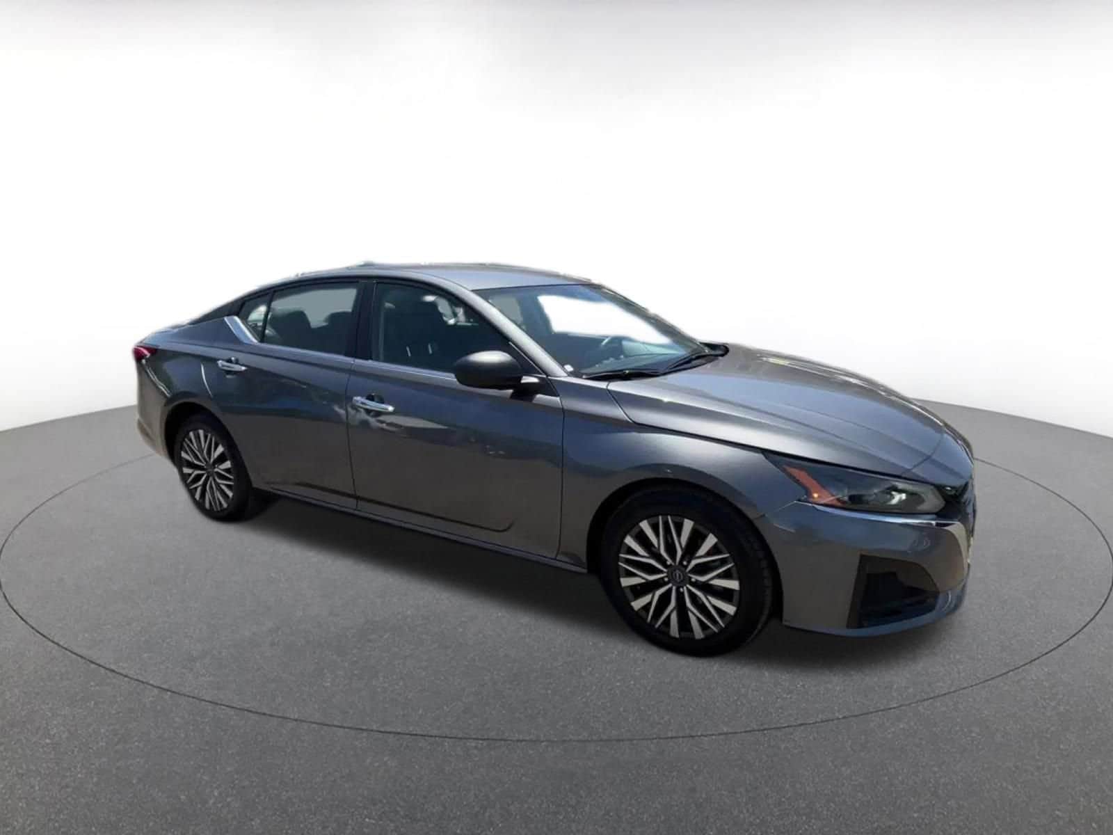 Thumbnail: 2025 Nissan Altima - 2