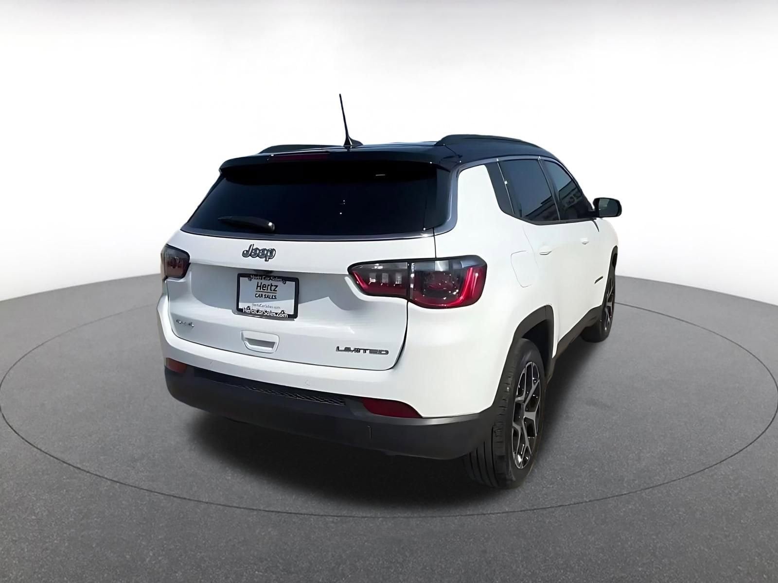 Thumbnail: 2025 Jeep Compass - 14