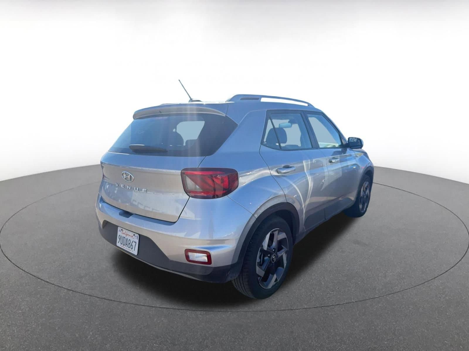 Thumbnail: 2025 Hyundai Venue - 3