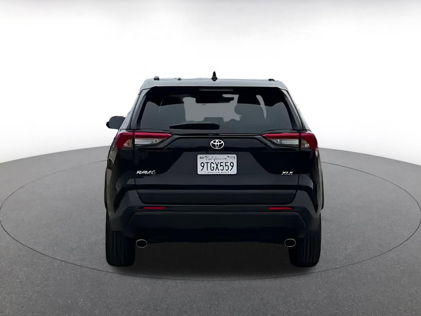 Thumbnail: 2025 Toyota RAV4 - 12