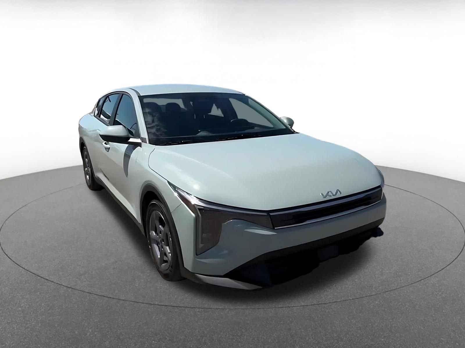 Thumbnail: 2026 Kia K4 - 3