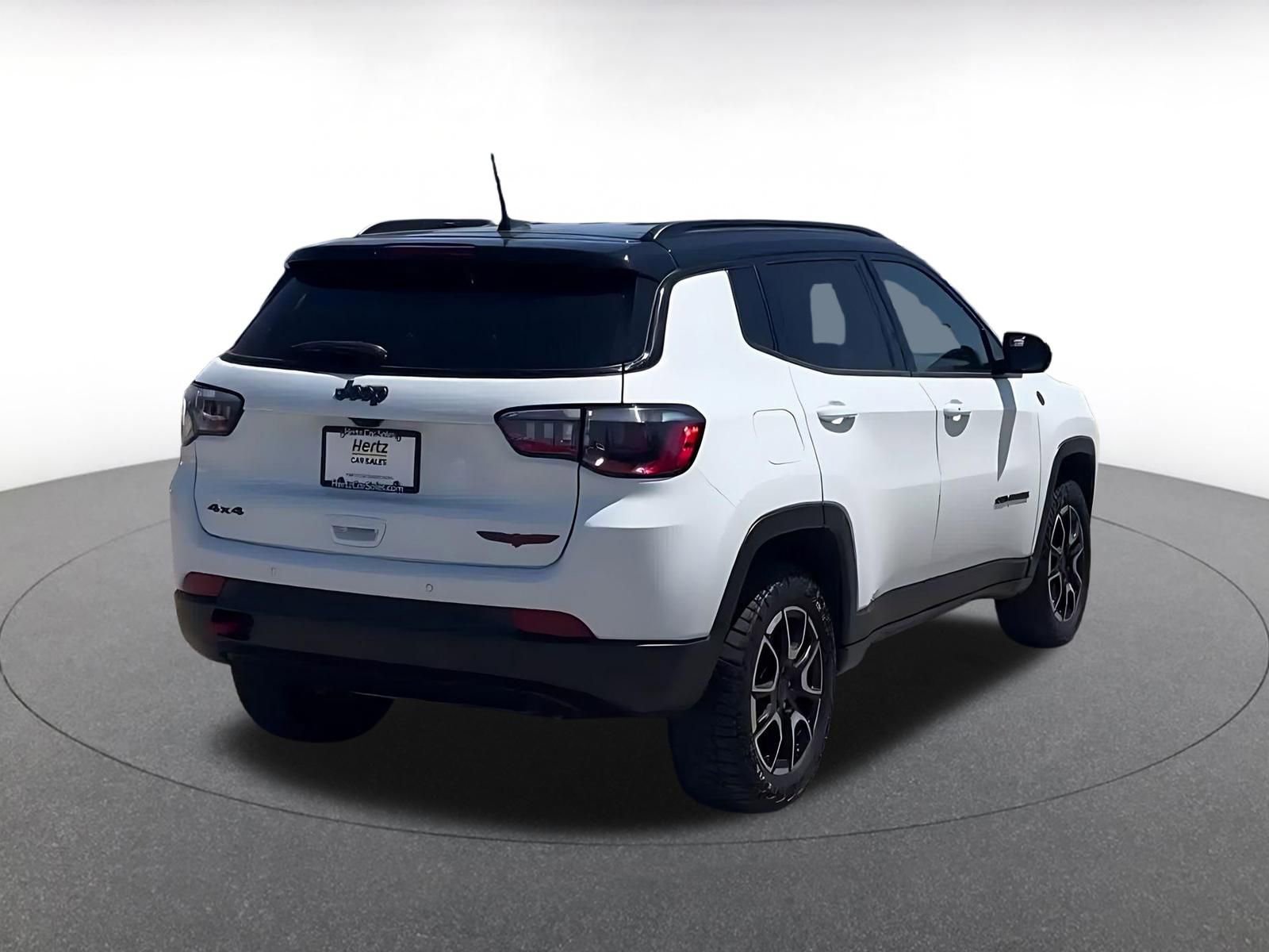 Thumbnail: 2025 Jeep Compass - 14