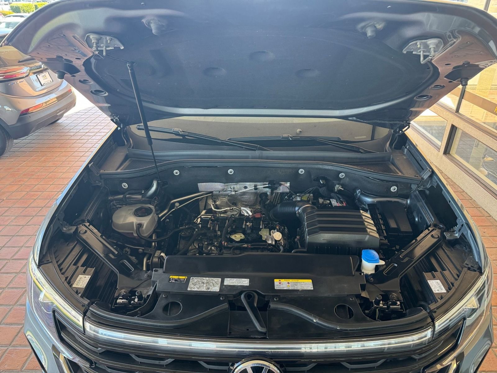 Thumbnail: 2025 Volkswagen Atlas - 34