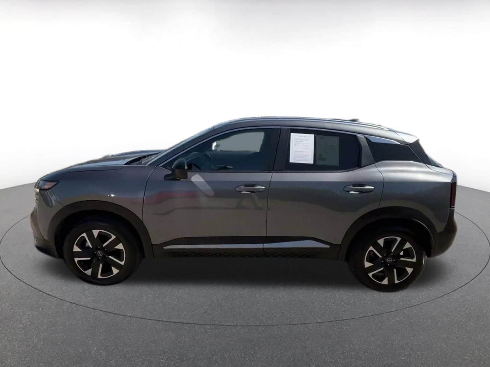 Thumbnail: 2026 Nissan Kicks - 9