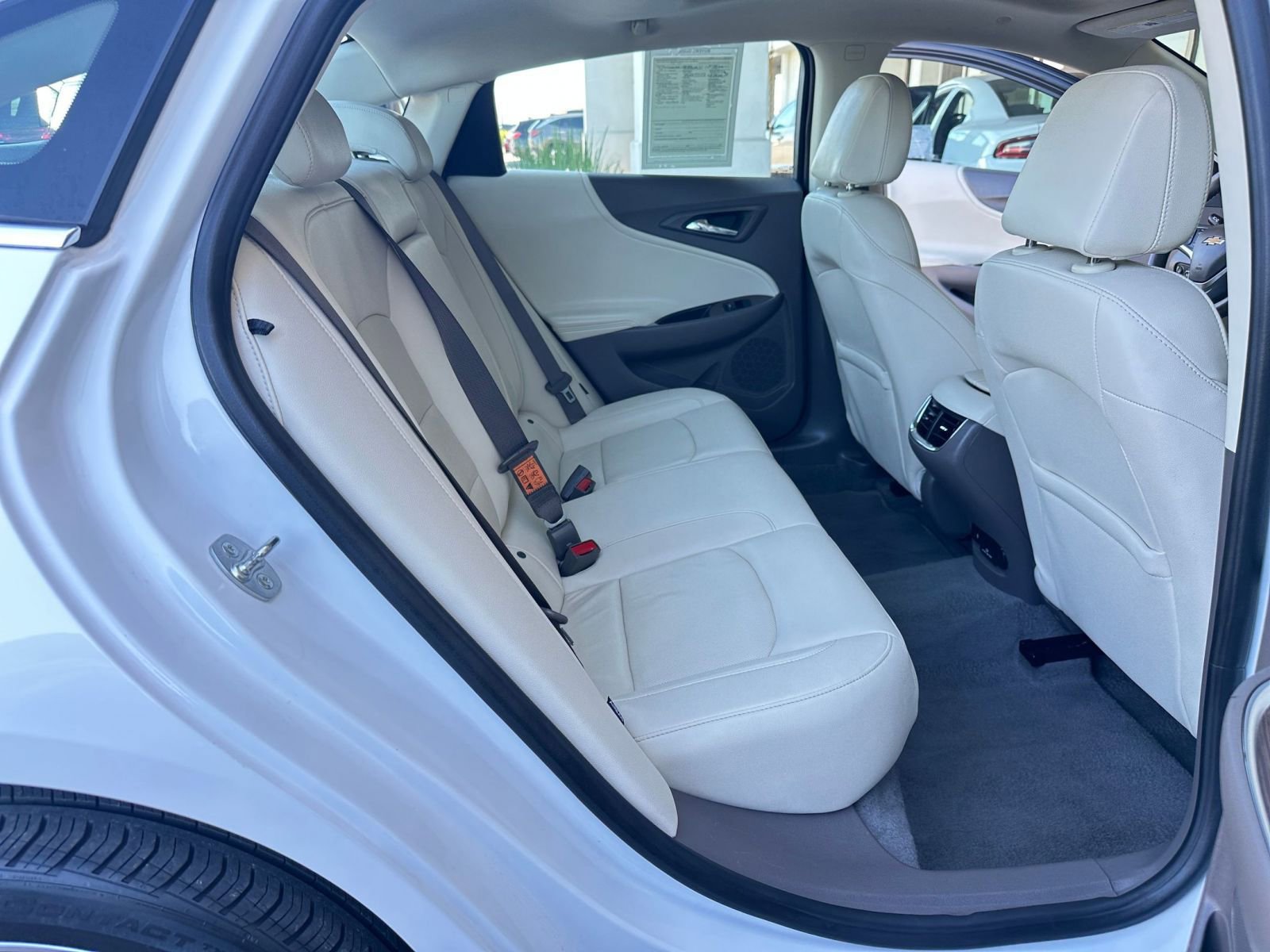 Thumbnail: 2024 Chevrolet Malibu - 25