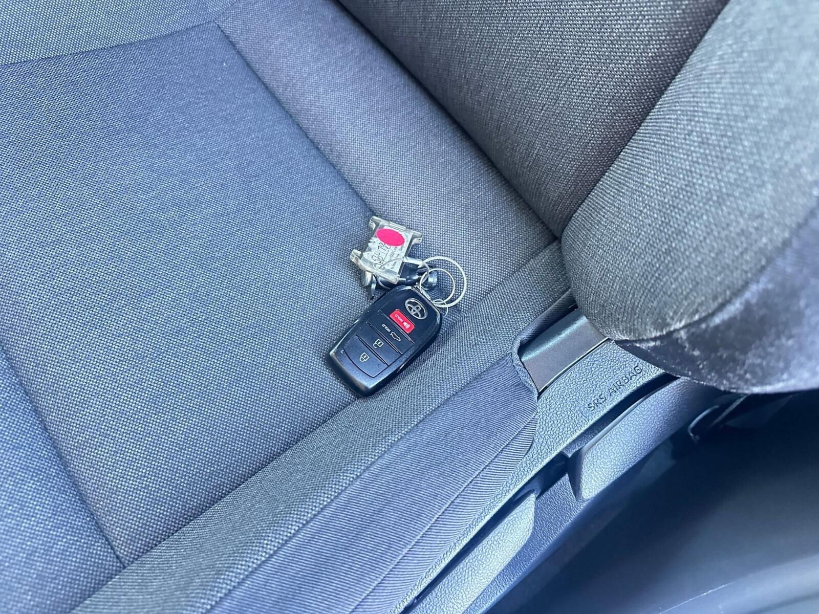 Thumbnail: 2025 Toyota Camry - 22